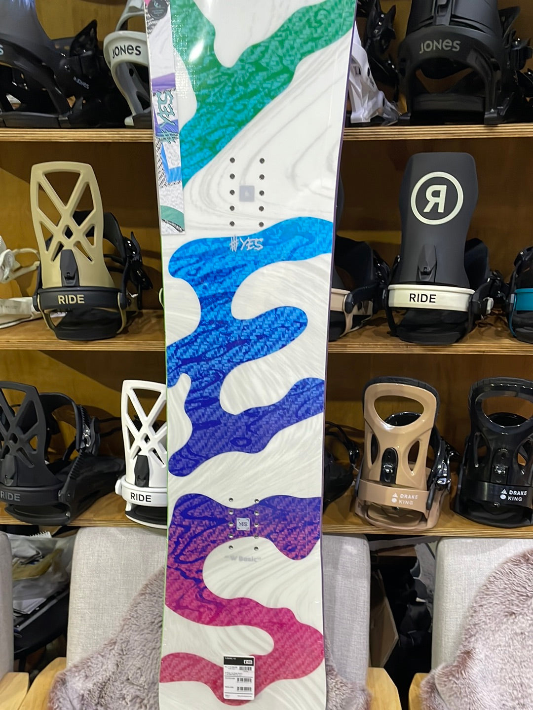 Snowboard YES Basic 2025 Womens