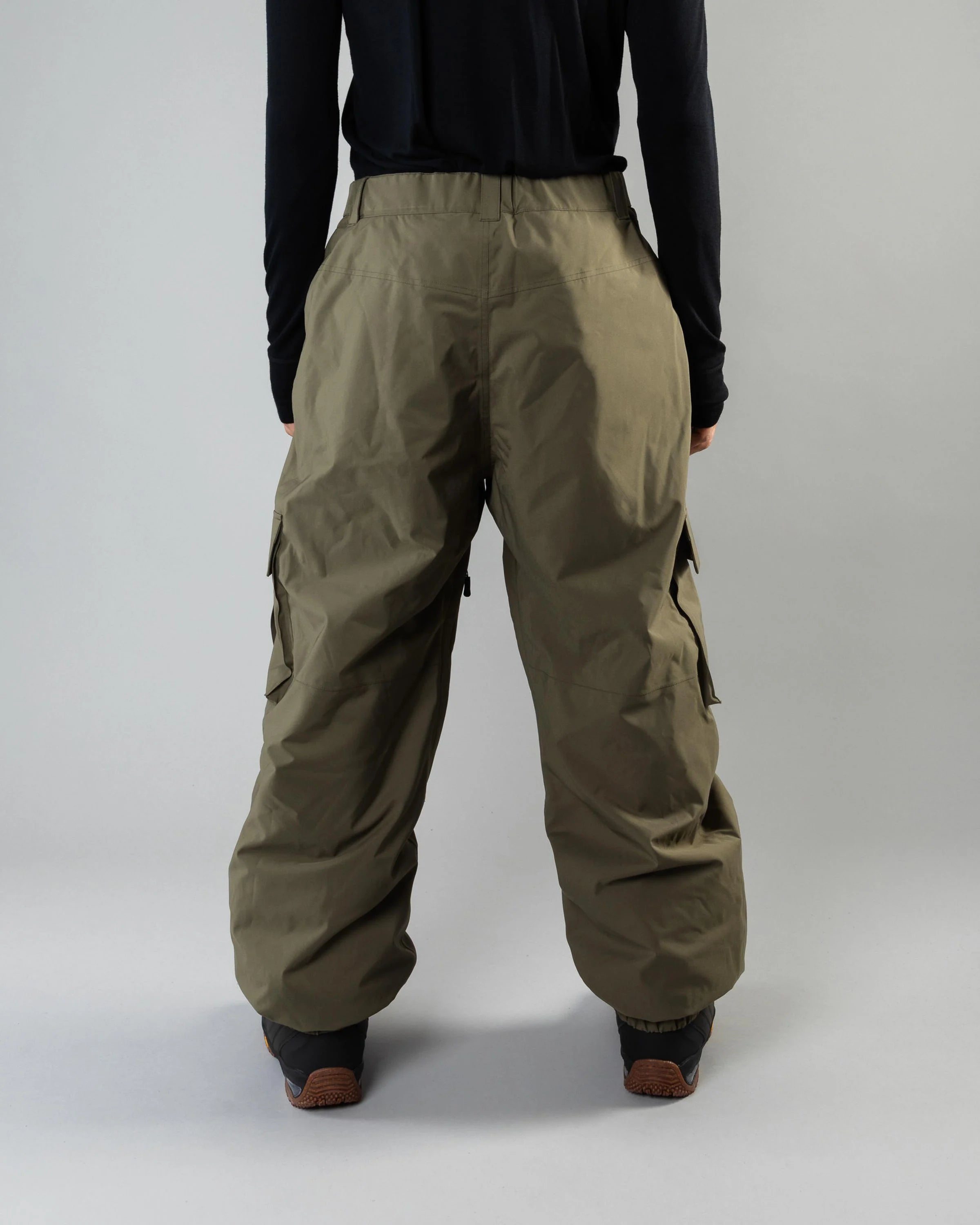Beyond Medals Park Cargo Pants 2L - Green