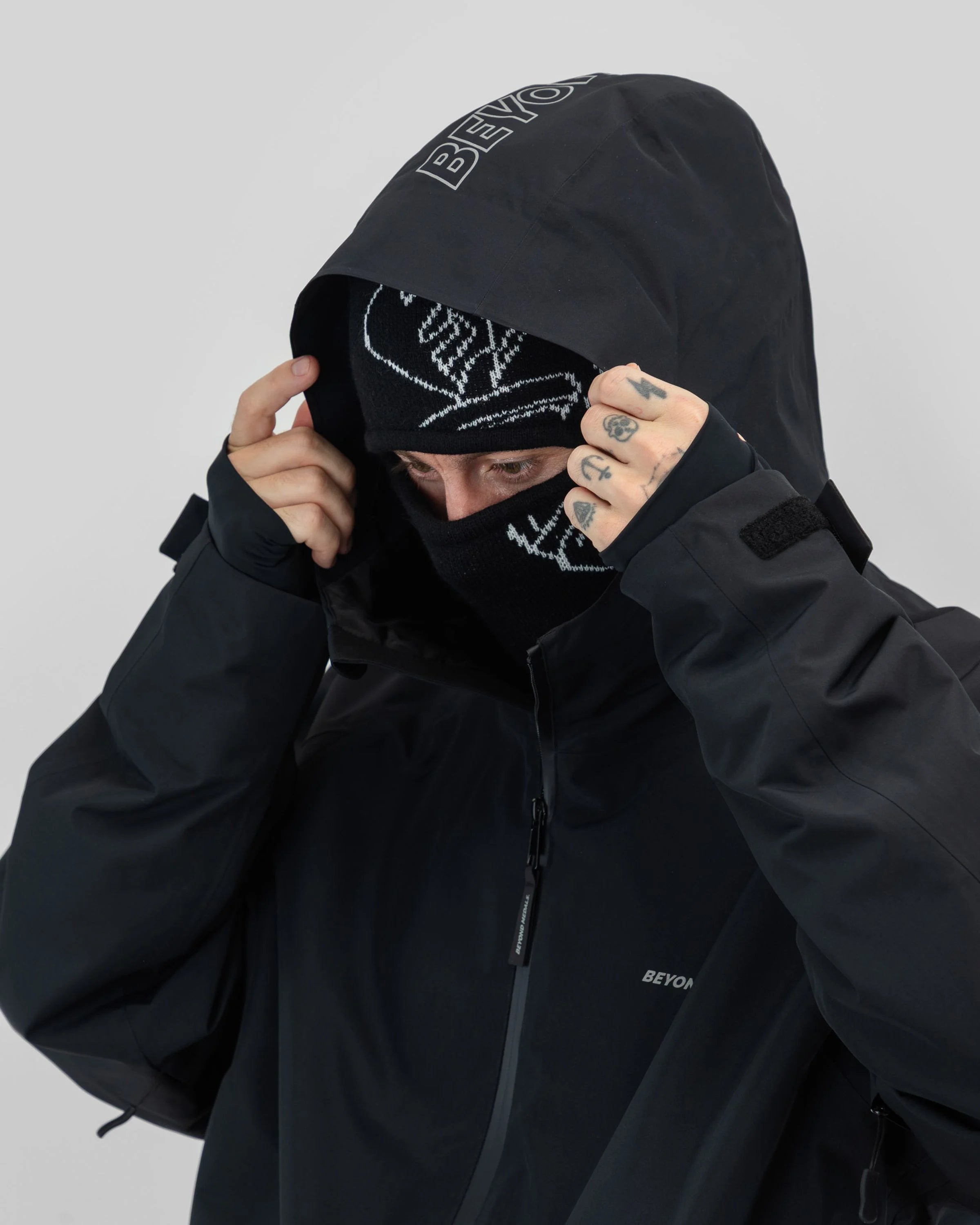 Beyond Medals Nostalgia Jacket 2L- Black