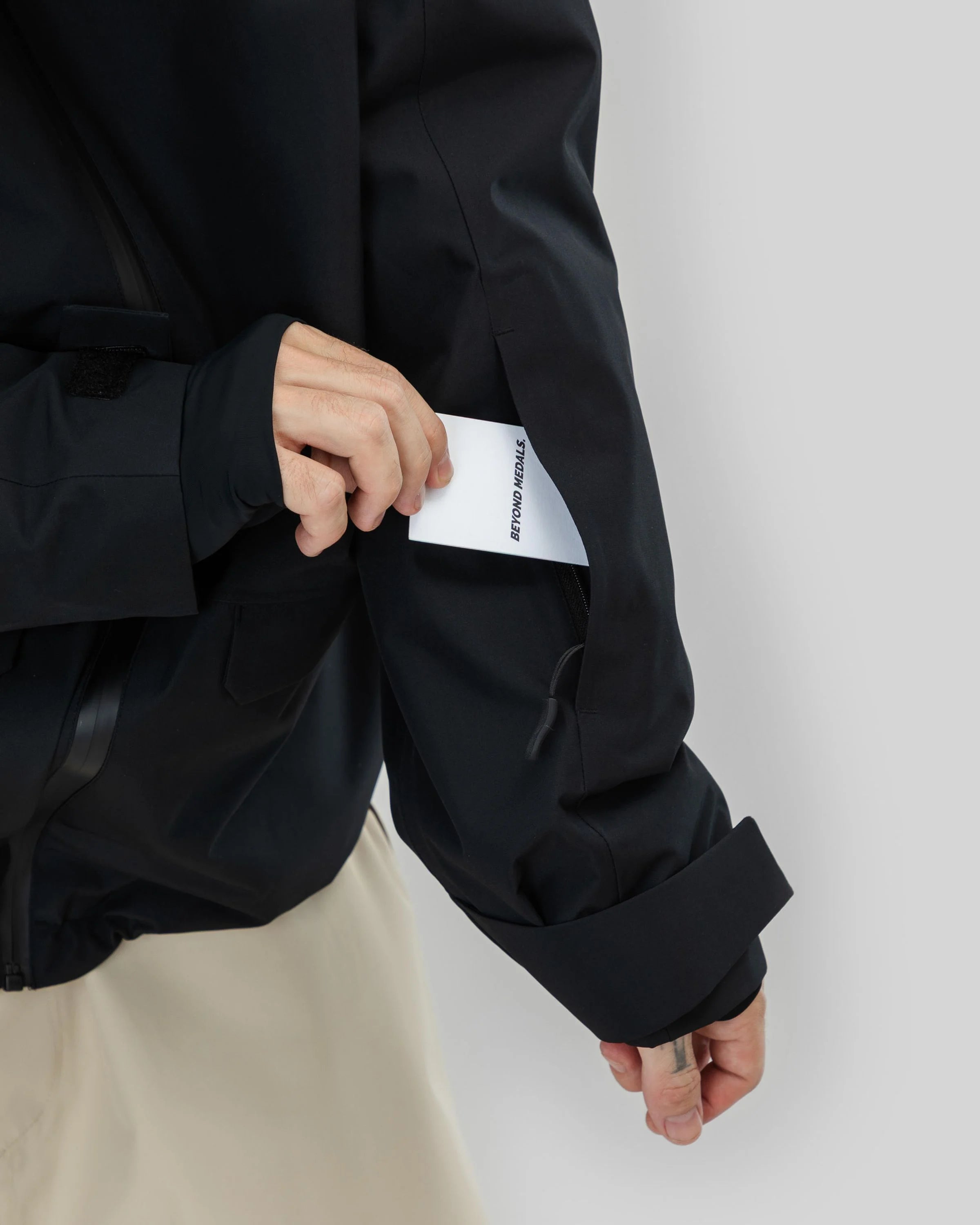 Beyond Medals Nostalgia Jacket 2L- Black