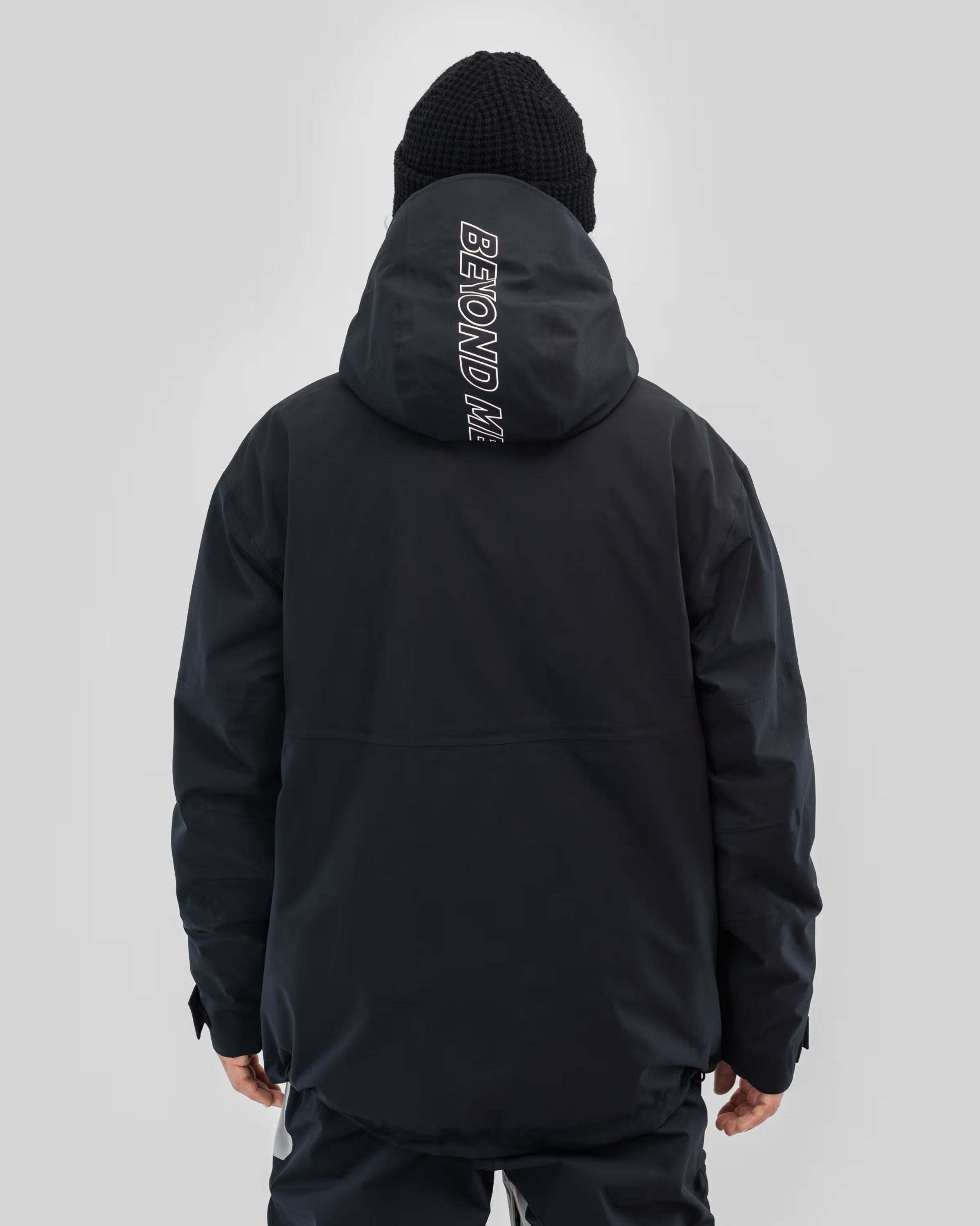 Beyond Medals Fullzip Jacket 2L - Black