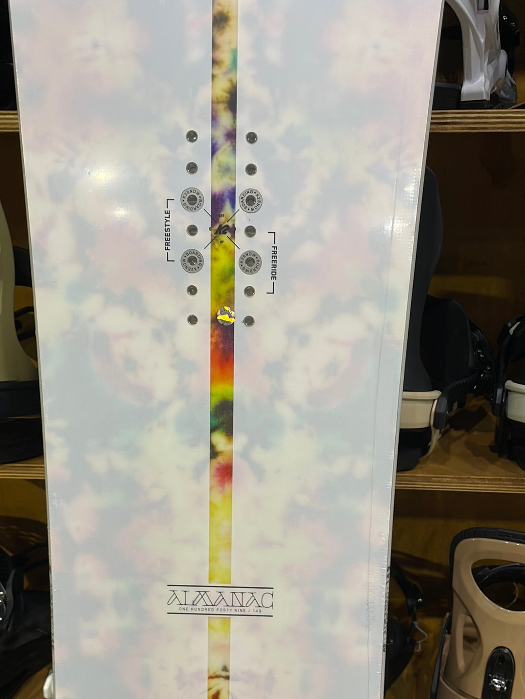 Snowboard K2 Almanac 2025