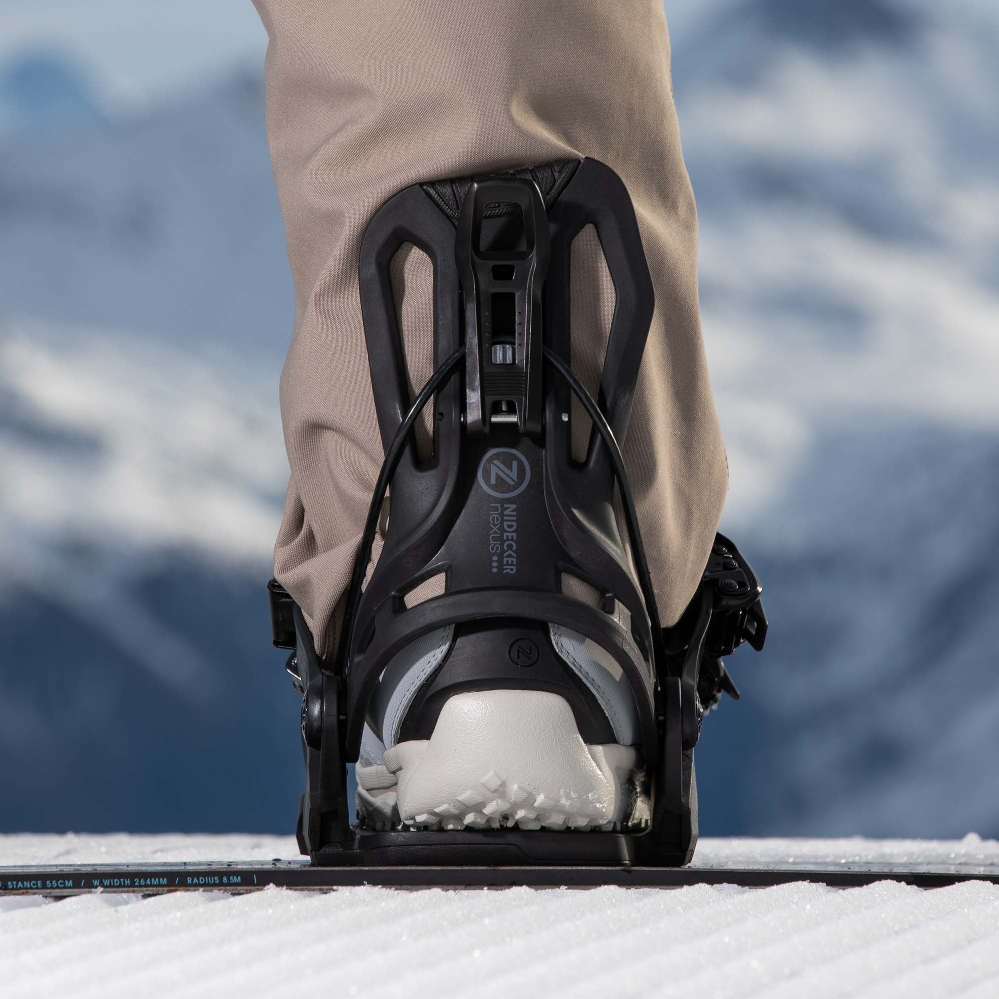 Snowboard Bindings FLOW NEXUS- Black 2025