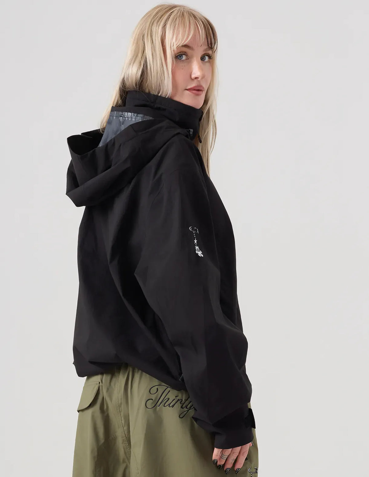 Thirtytwo JIB Unisex Jacket- Black Or off White