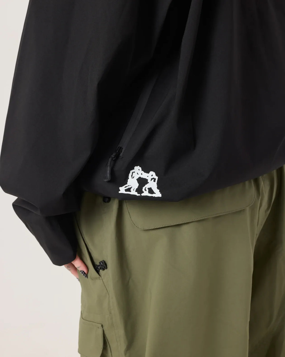 Thirtytwo JIB Unisex Jacket- Black Or off White