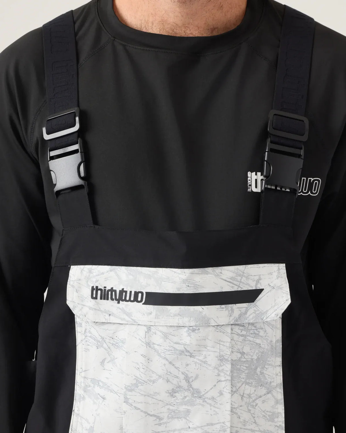 Thirtytwo BASEMENT BIB - Black, Camo, Metal
