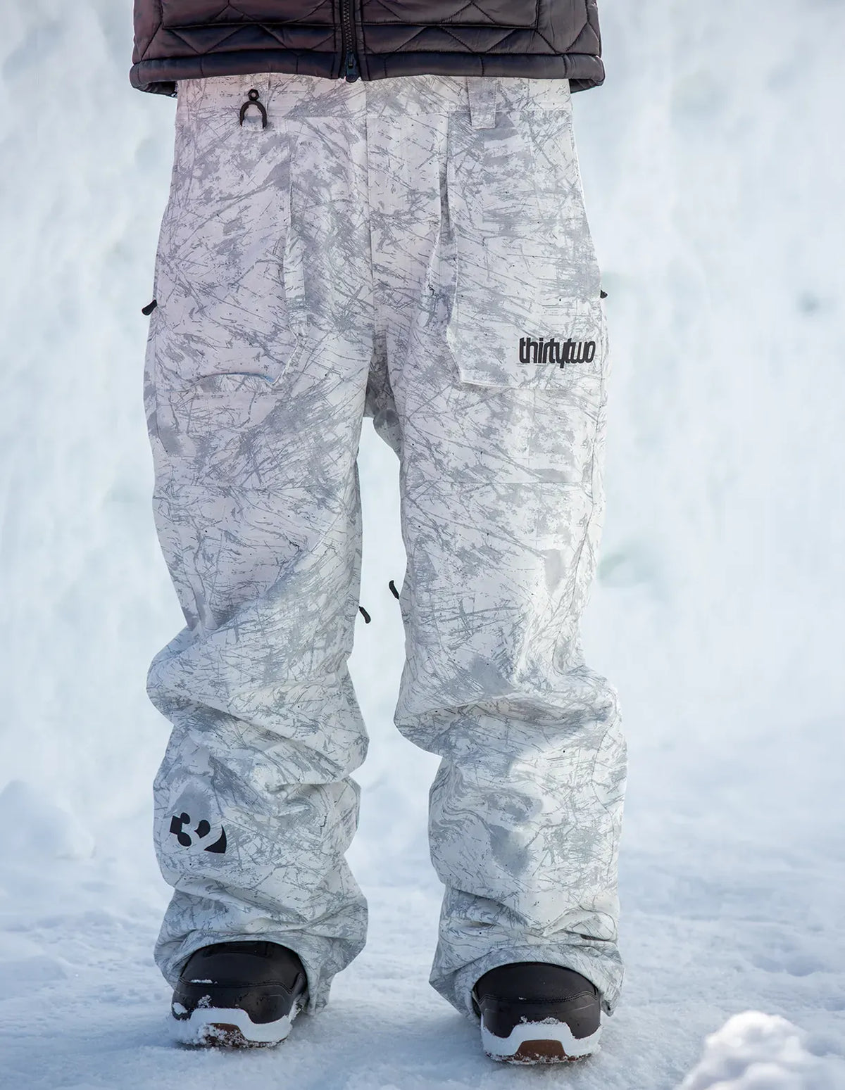 Thirtytwo BASEMENT BIB - Black, Camo, Metal
