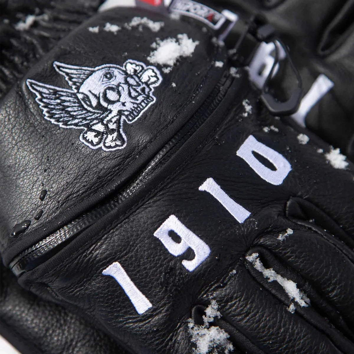 Deathgrip Zombie Gloves 1910 2026 - Black