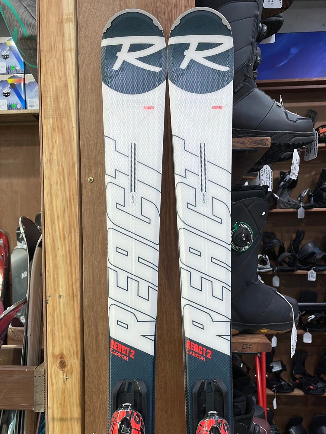 Skis Rossignol React R2 Carbon, On Piste 170cm Skis & Bindings