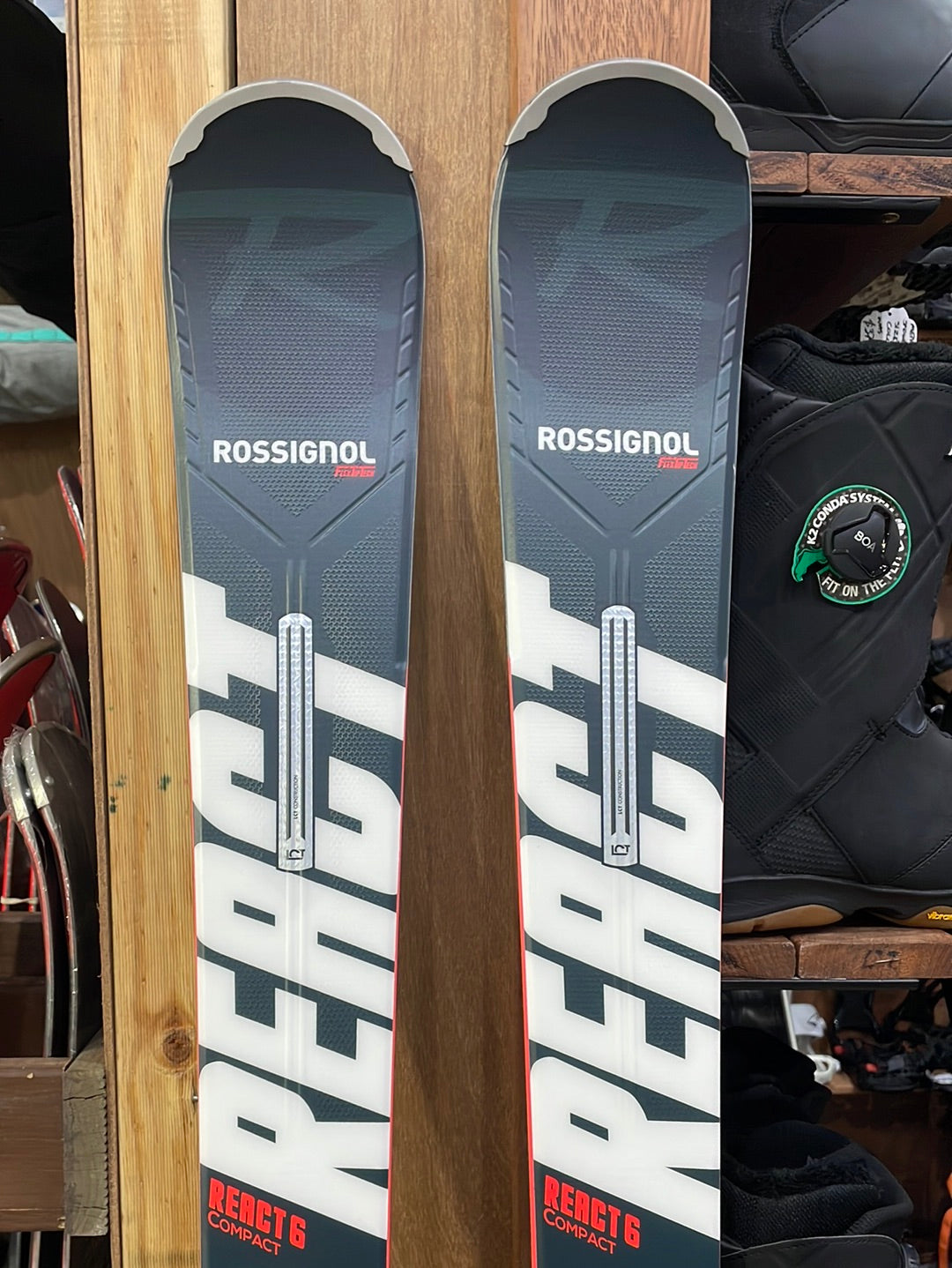 Skis Rossignol On Piste Skis React R6 & Bindings Bundle