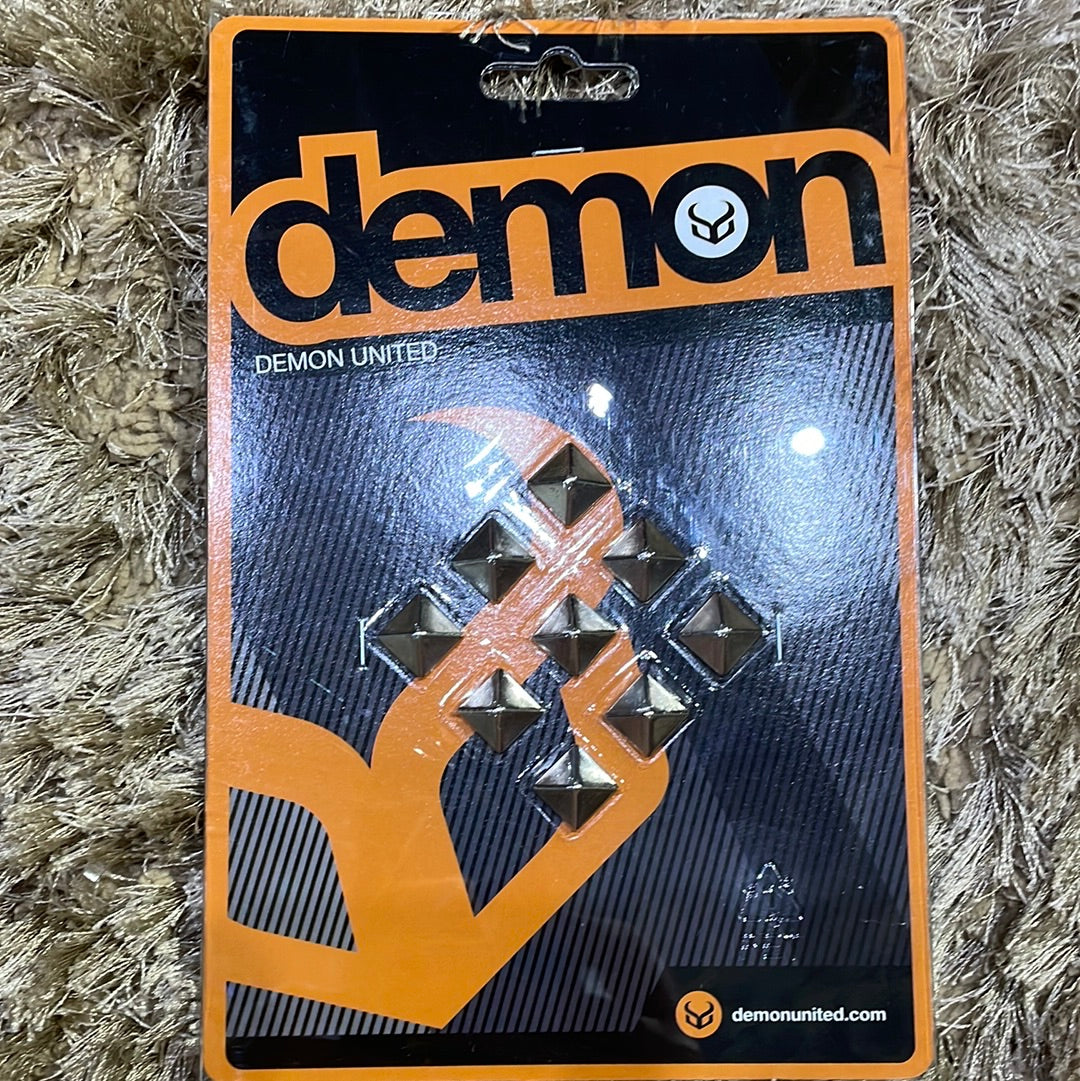 DEMON Snowboard Small Cleat Stomp PAD