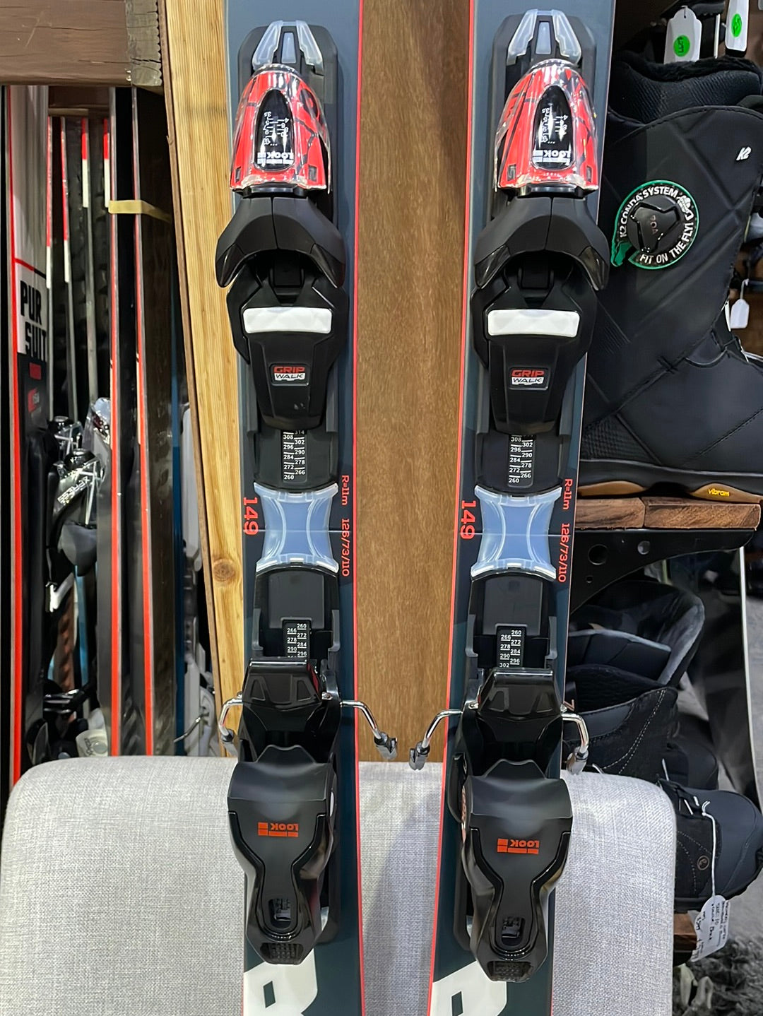 Skis Rossignol On Piste Skis React R6 & Bindings Bundle