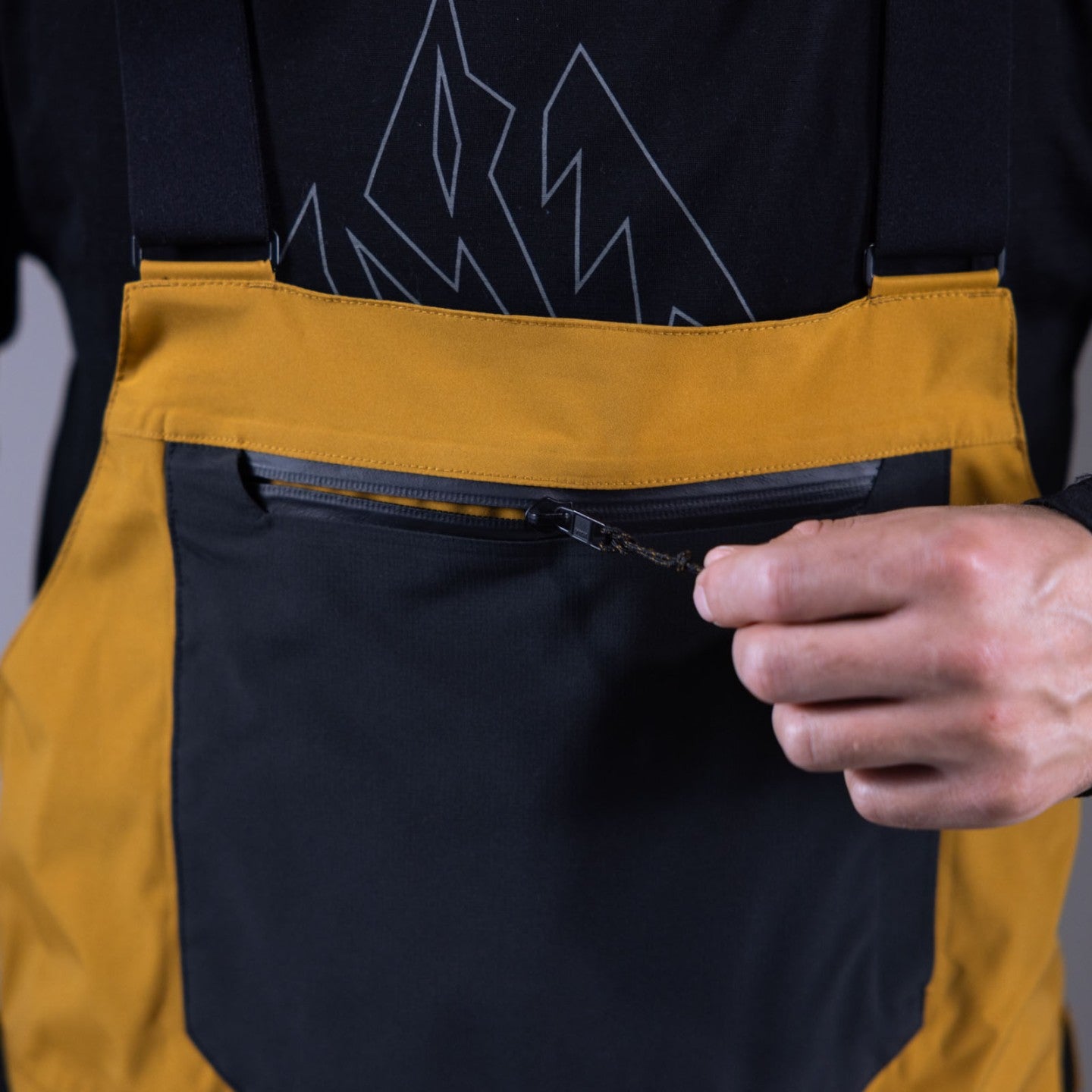 Snow Bib JONES Mountain Surf Bib, Mens- Sierra Brown
