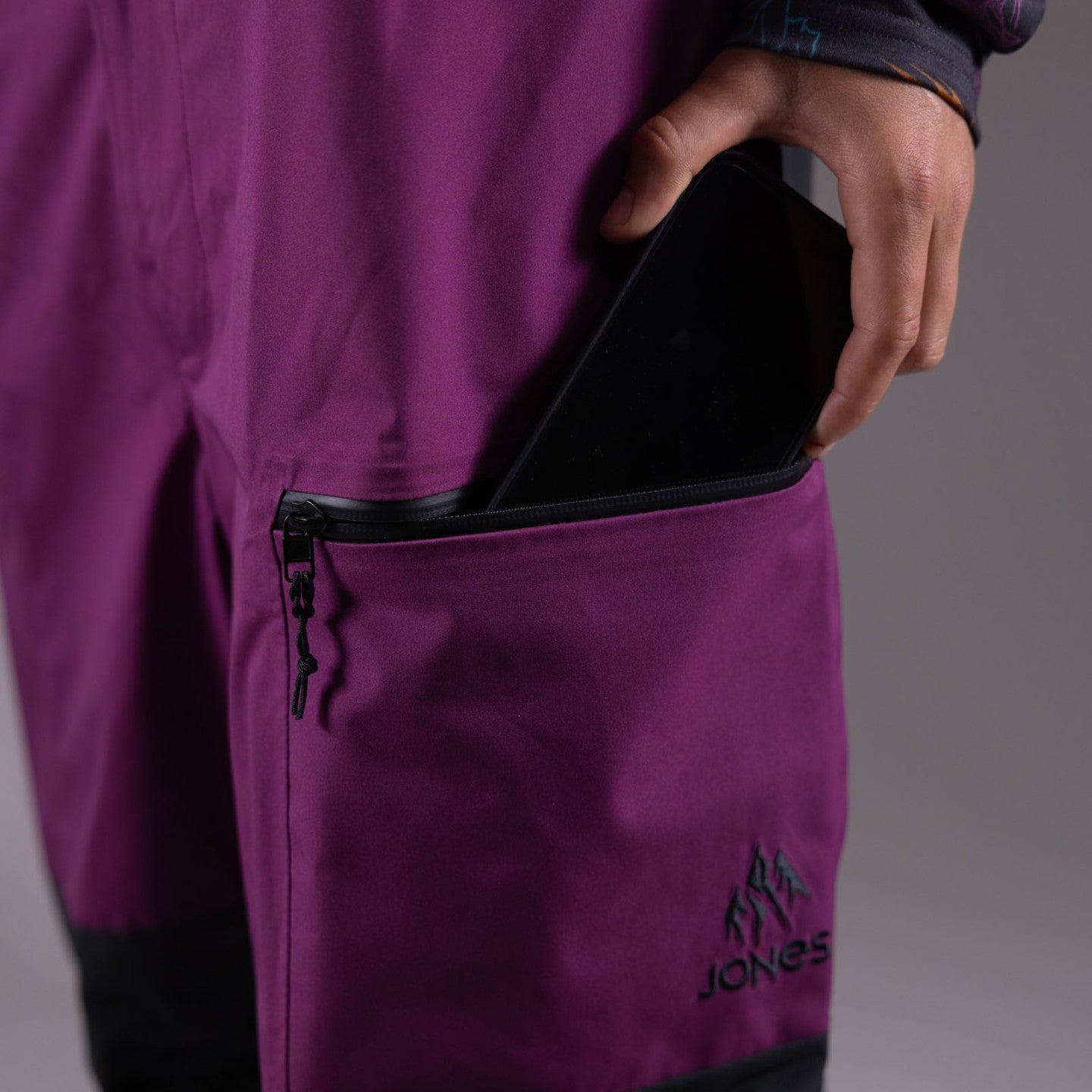 Snow Bib JONES Mountain Surf Bib, Mens- Deep Purple- 2025