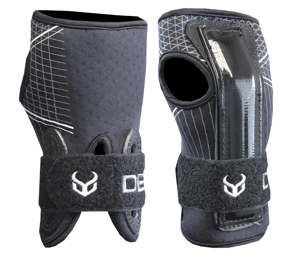 Snowboarding DEMON Wrist Guards