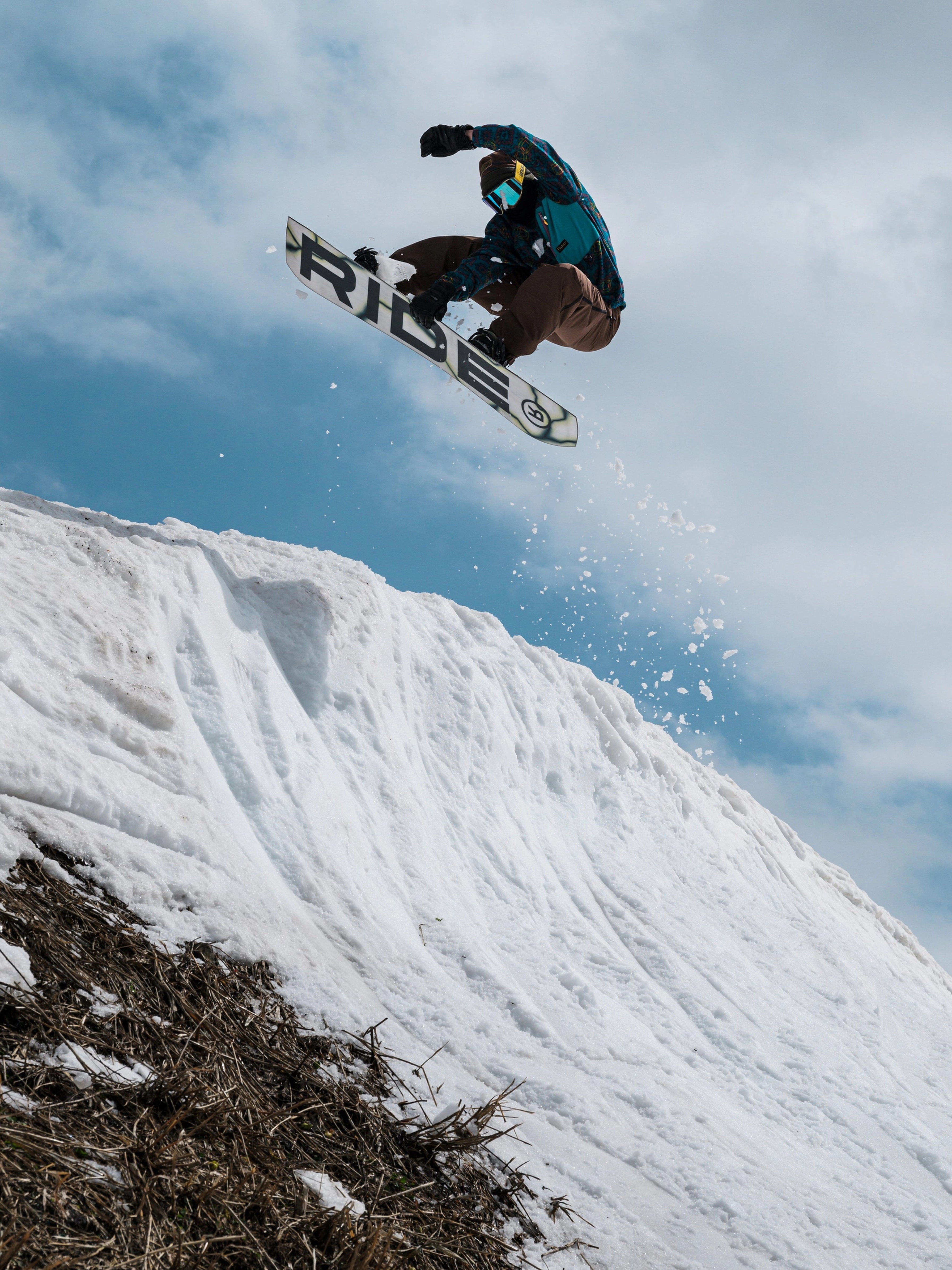 Snowboard RIDE Warpig 2025