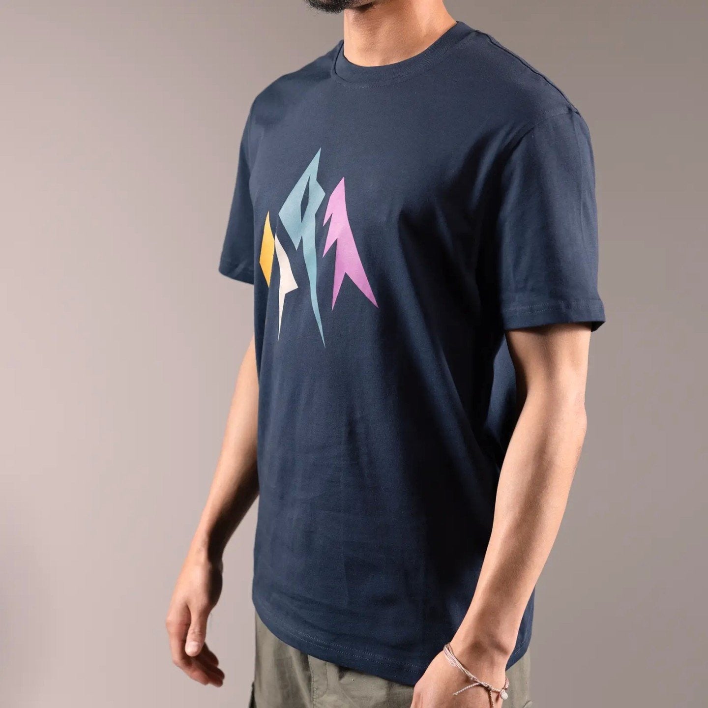 JONES Men's Sierra Organic Cotton Tee- Stealth Black