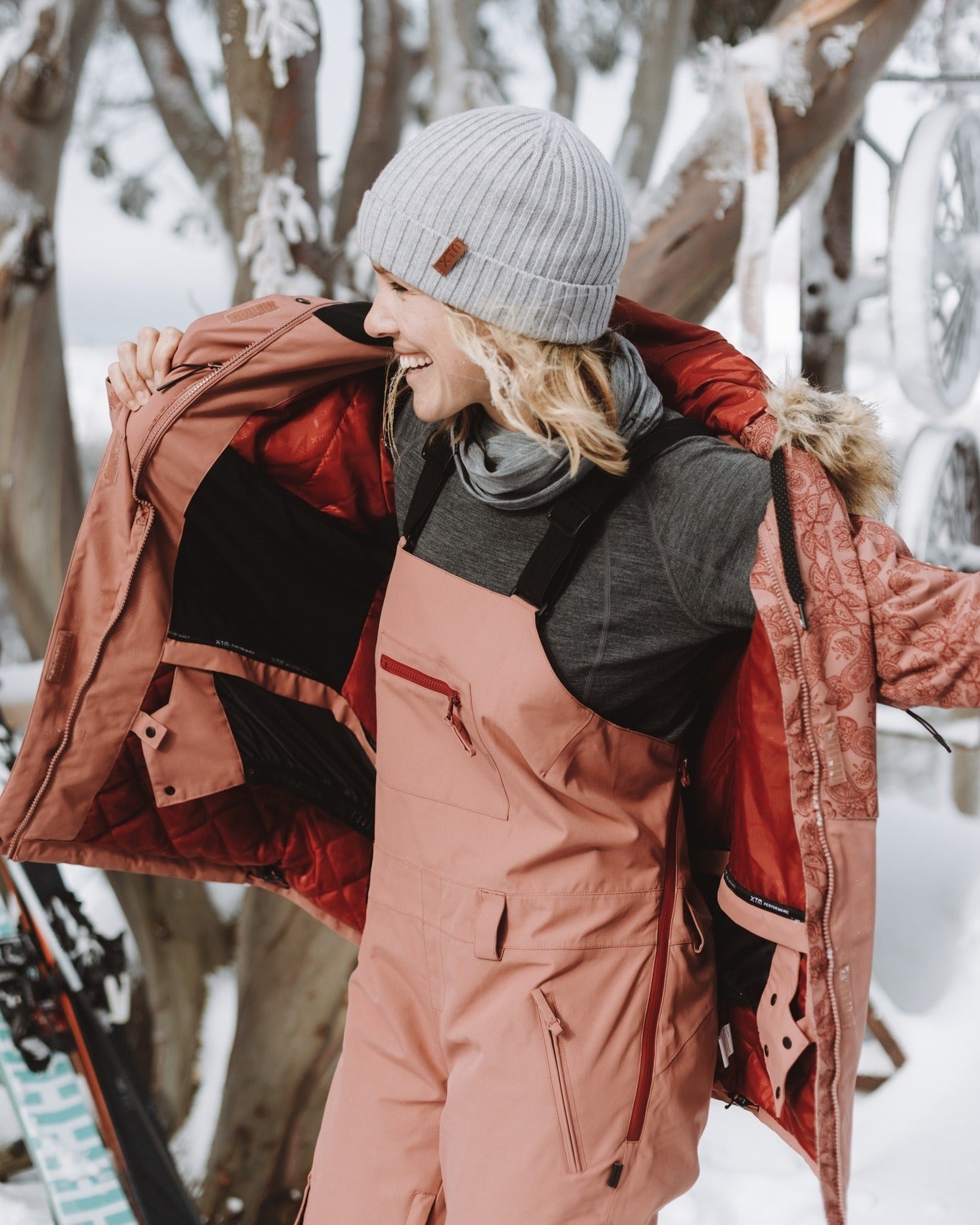 Womens Pants & Bibs