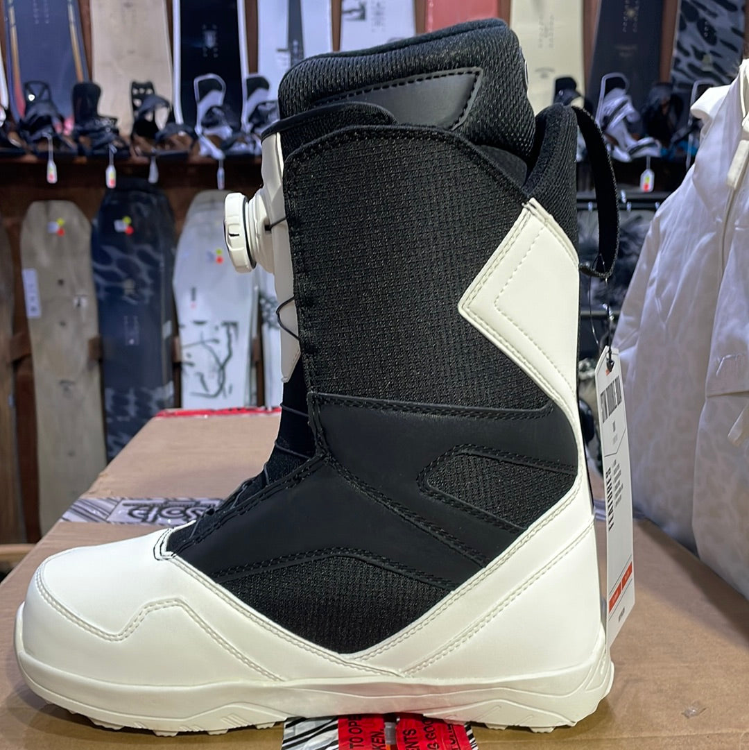 Snowboard Boots THIRTYTWO STW Double Boa, Mens- Black White