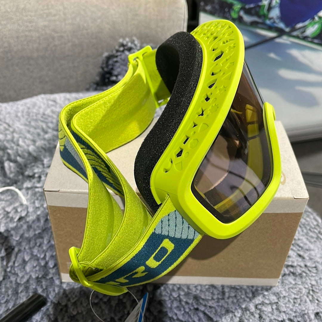 Snow Goggles CHICO 2 GIRO Lime Geo Camo Kids Goggles