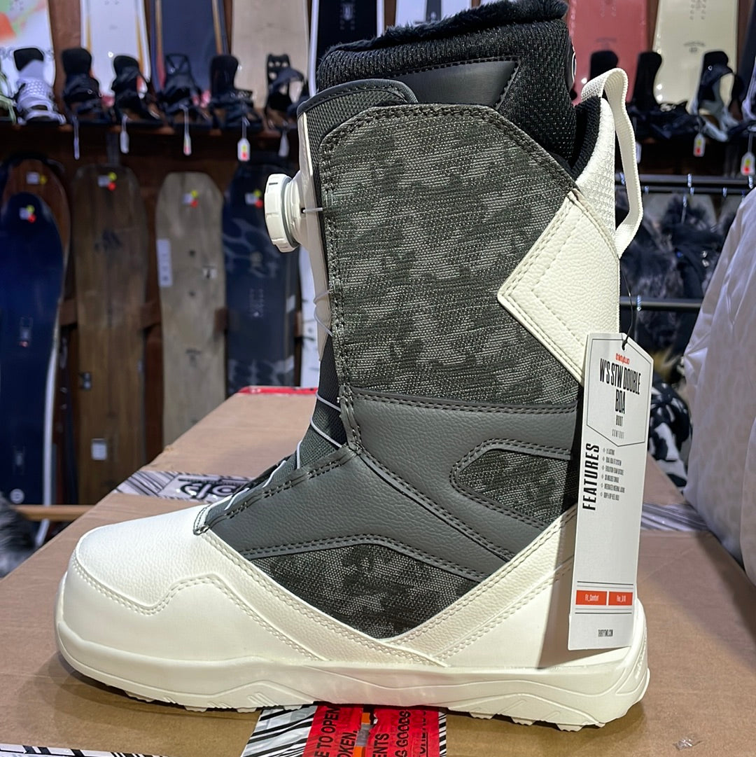Snowboard Boots THIRTYTWO STW Double Boa, Womens- White Camo