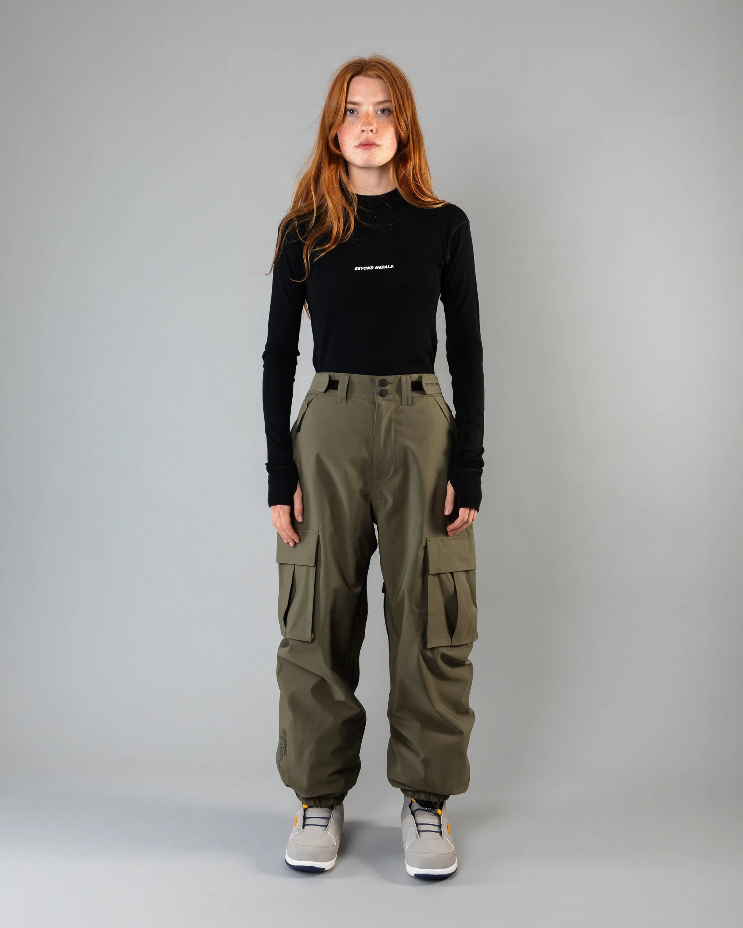 Beyond Medals Park Cargo Pants 2L - Green