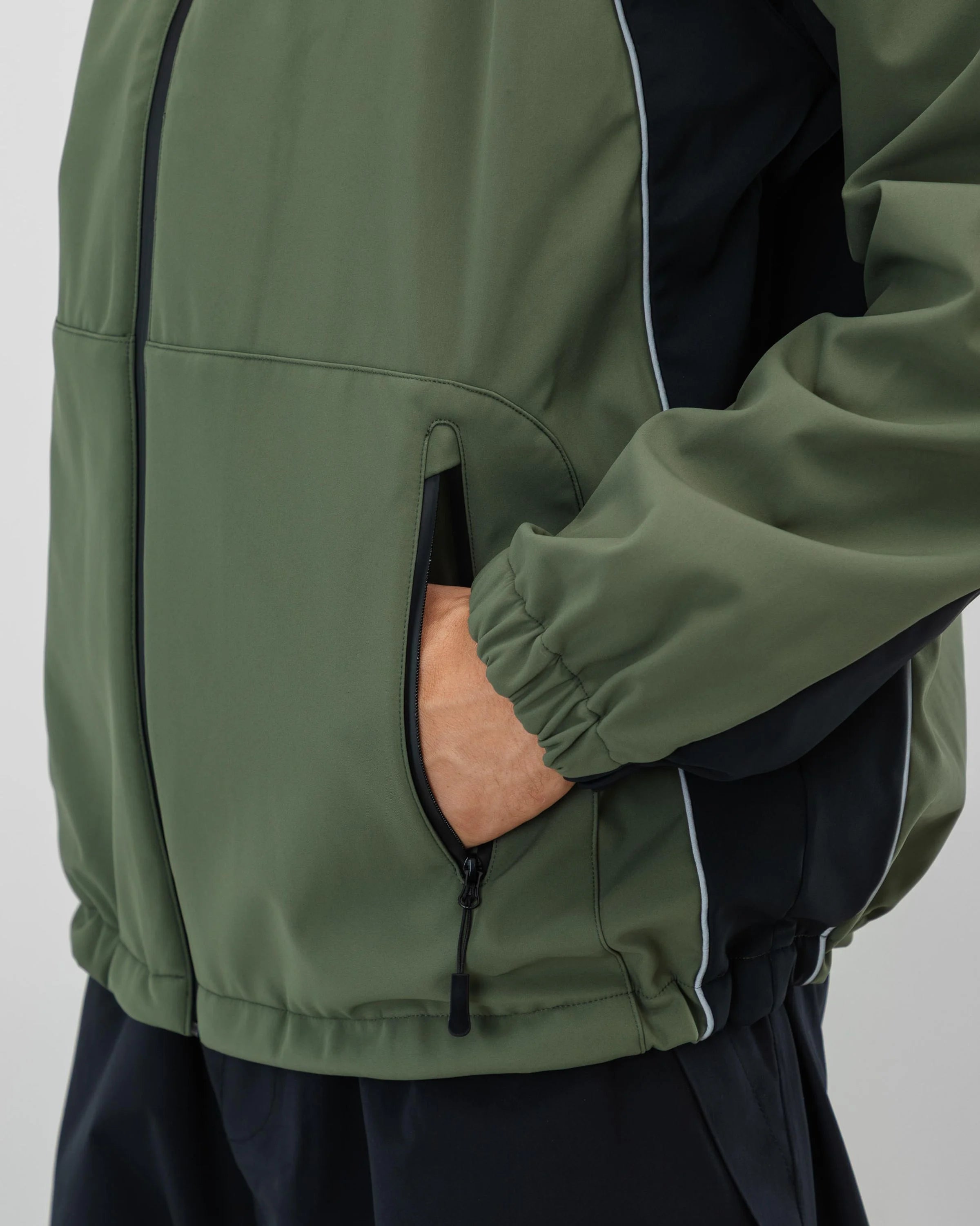 Beyond Medals Softshell Jacket - Green