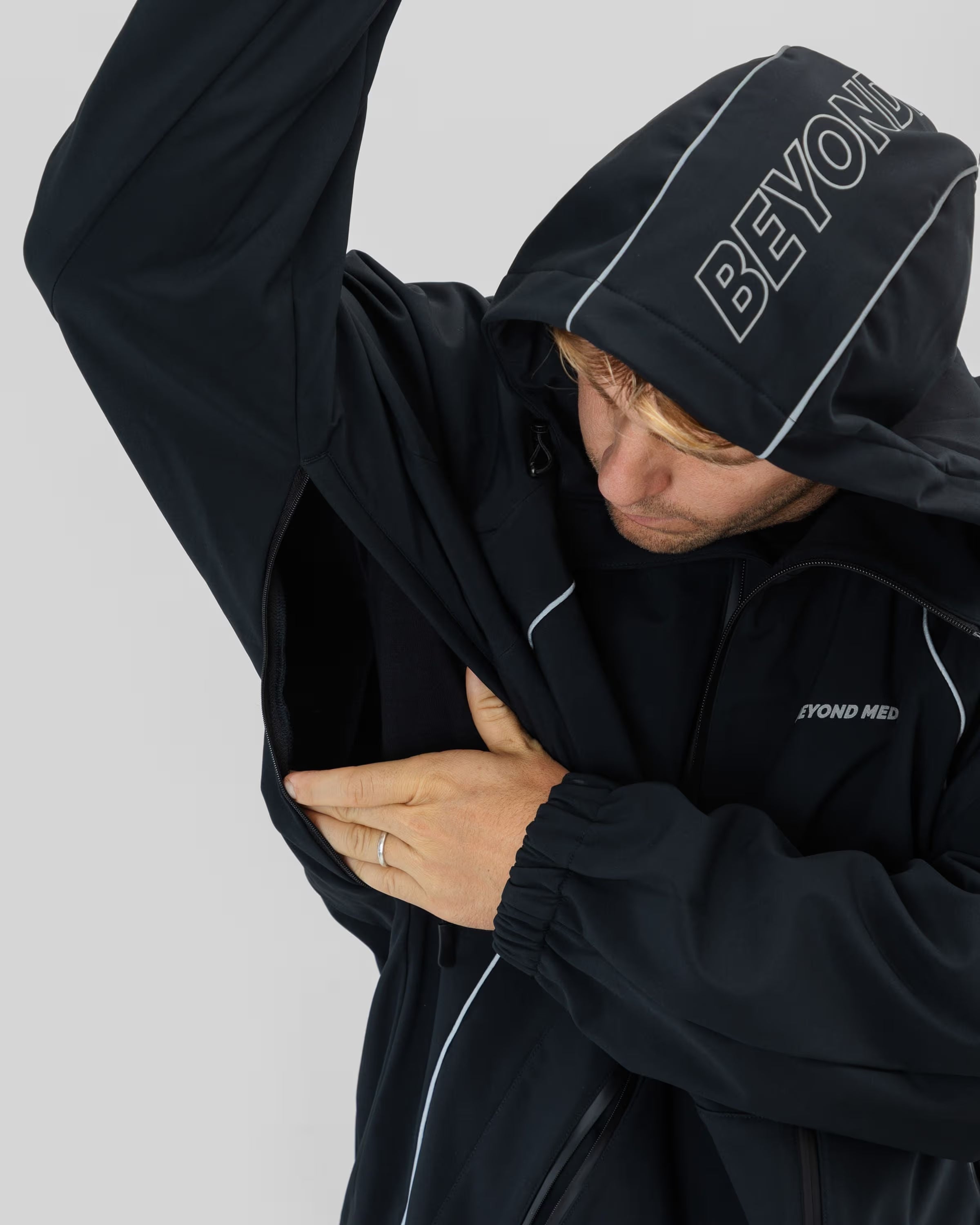 Beyond Medals Softshell Jacket - Black