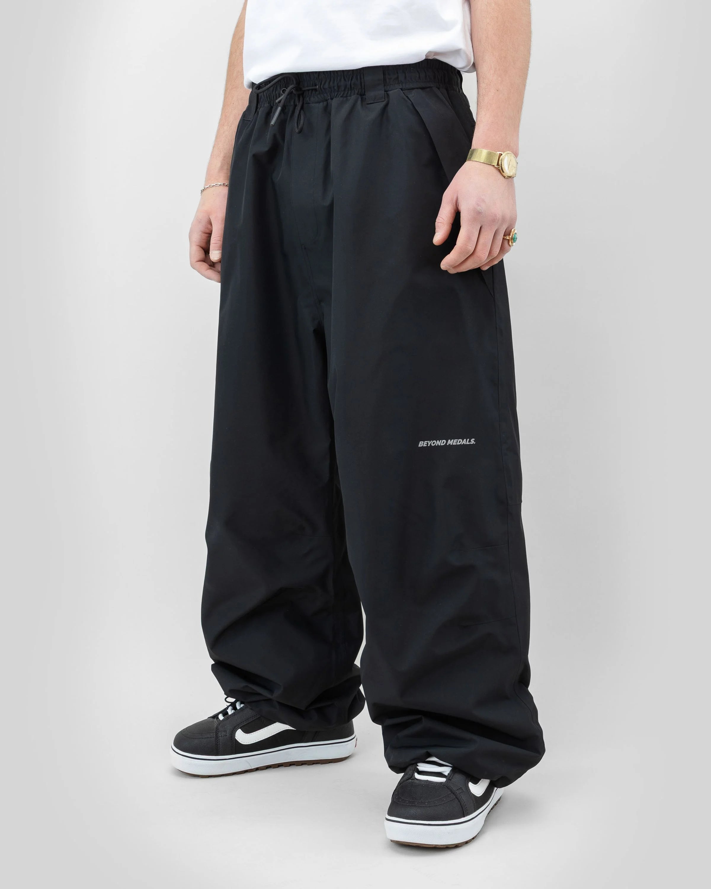 Beyond Medals Park Pants - Black