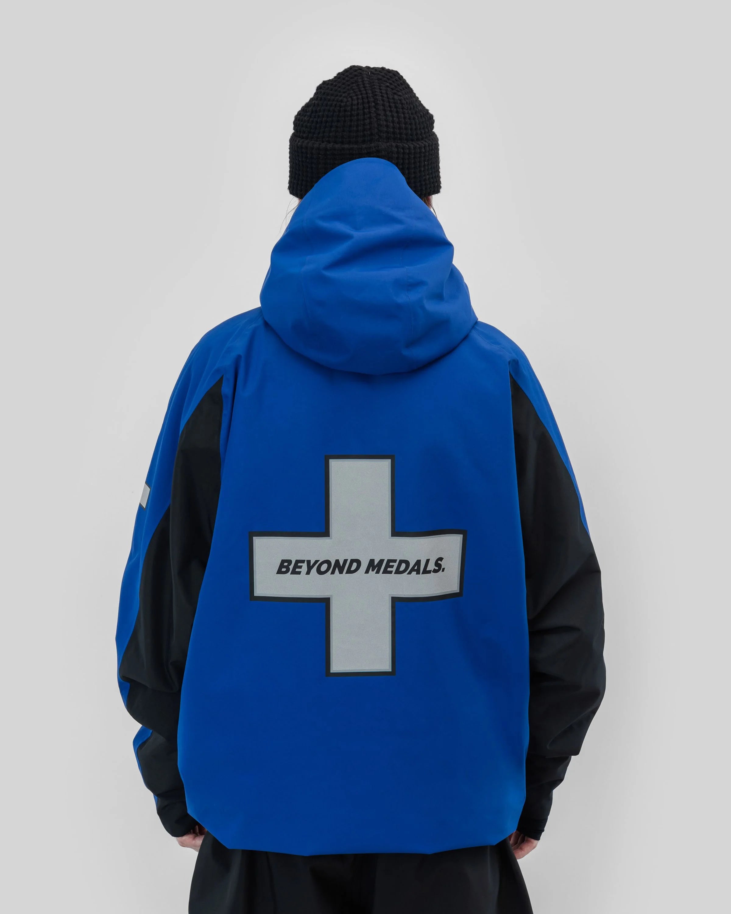 Beyond Medals Retro Anorak 2L- Blue