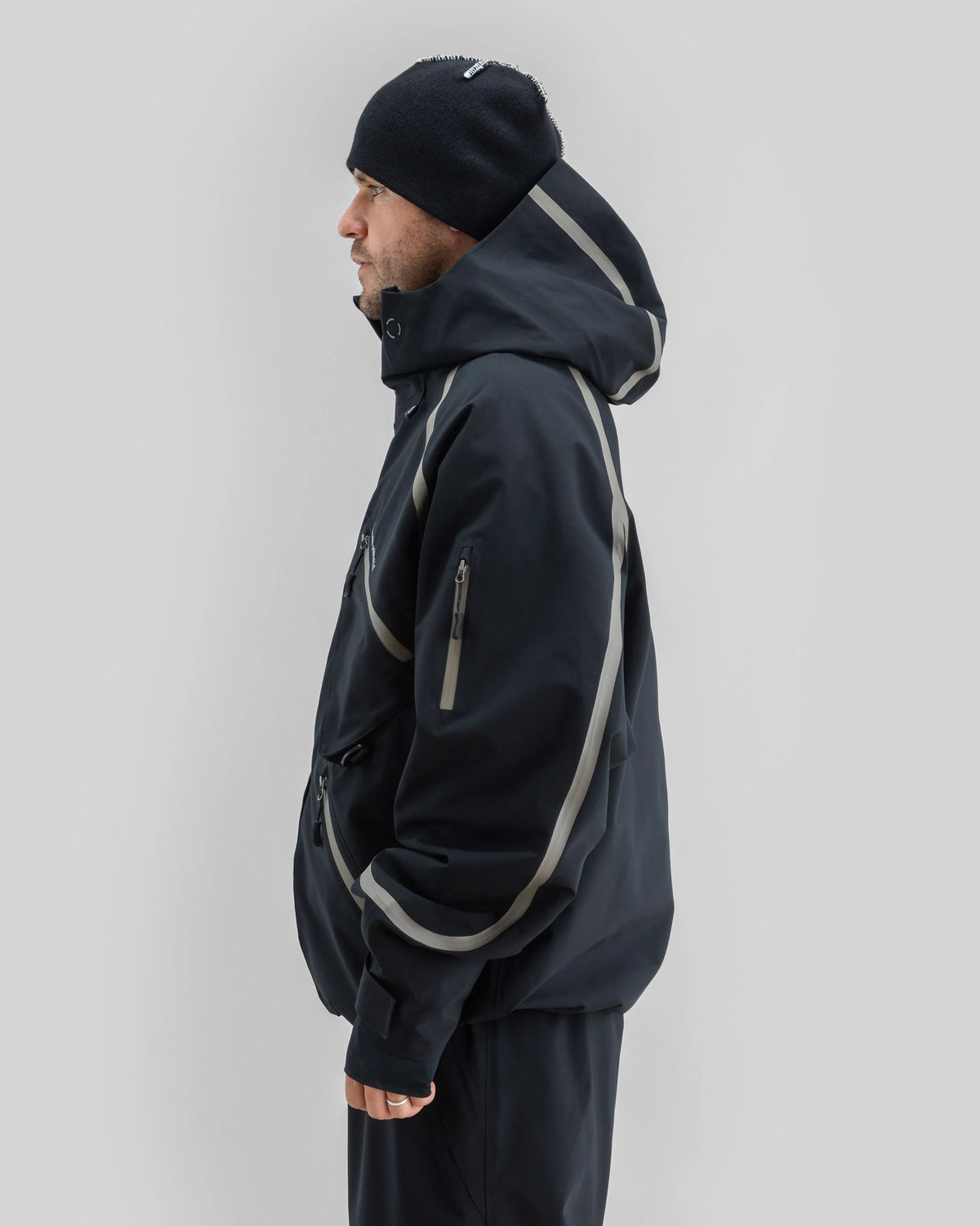 Beyond Medals X Jacket Taped 3L- Black
