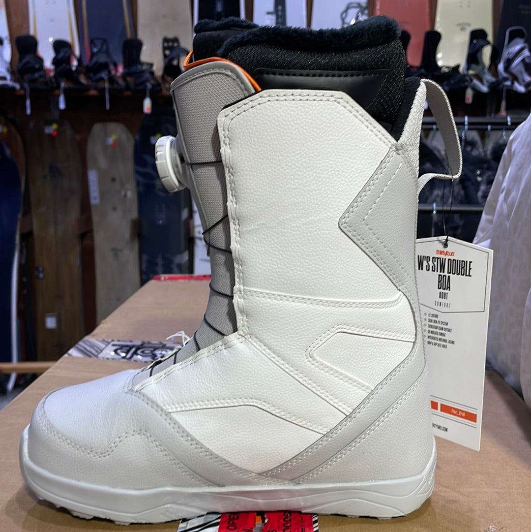 Snowboard Boots THIRTYTWO STW Double Boa, Womens-Grey & White