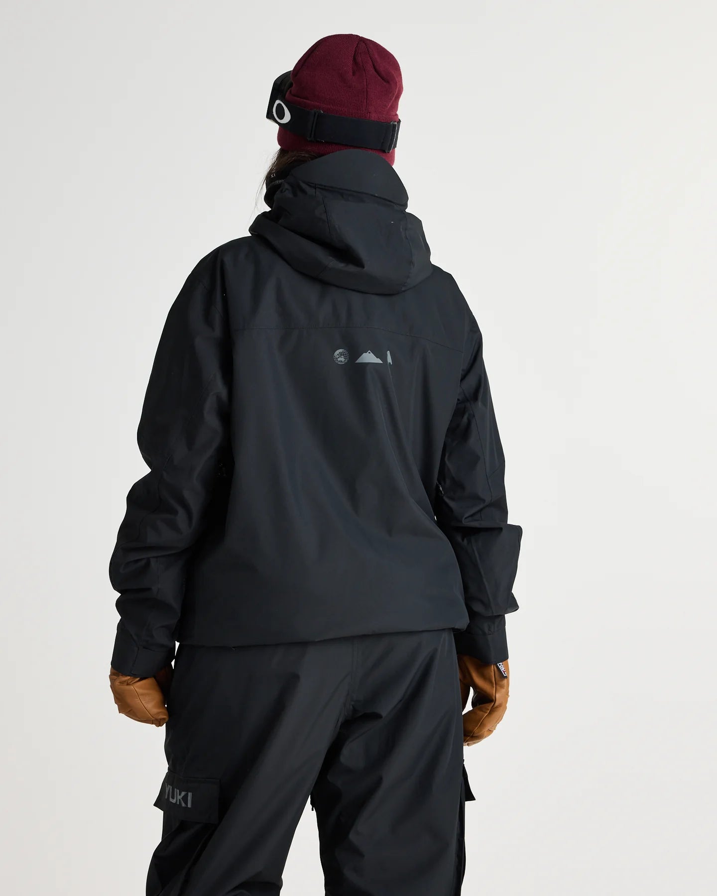 YUKI THREADS Street Jacket - Black