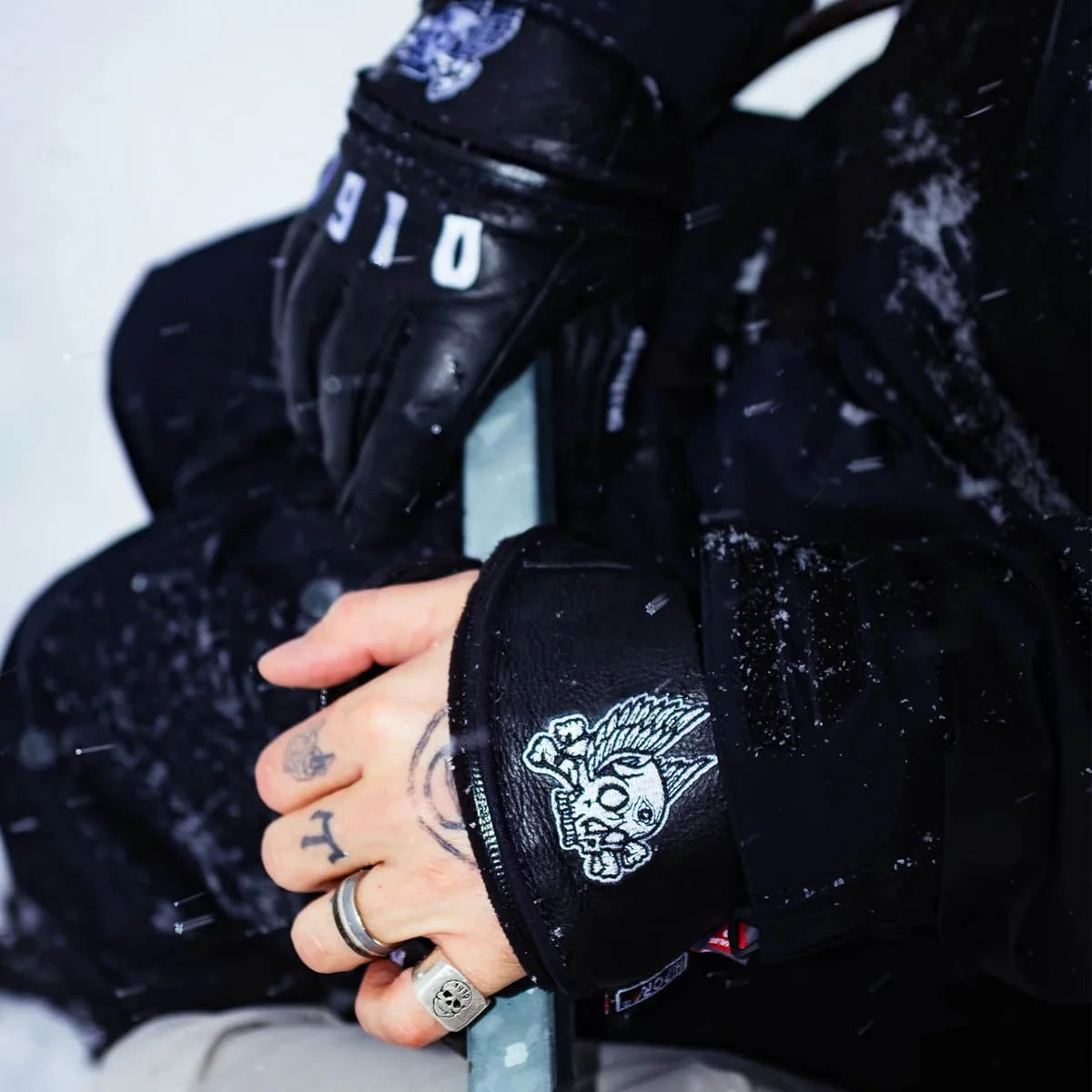 Deathgrip Zombie Gloves 1910 2026 - Black