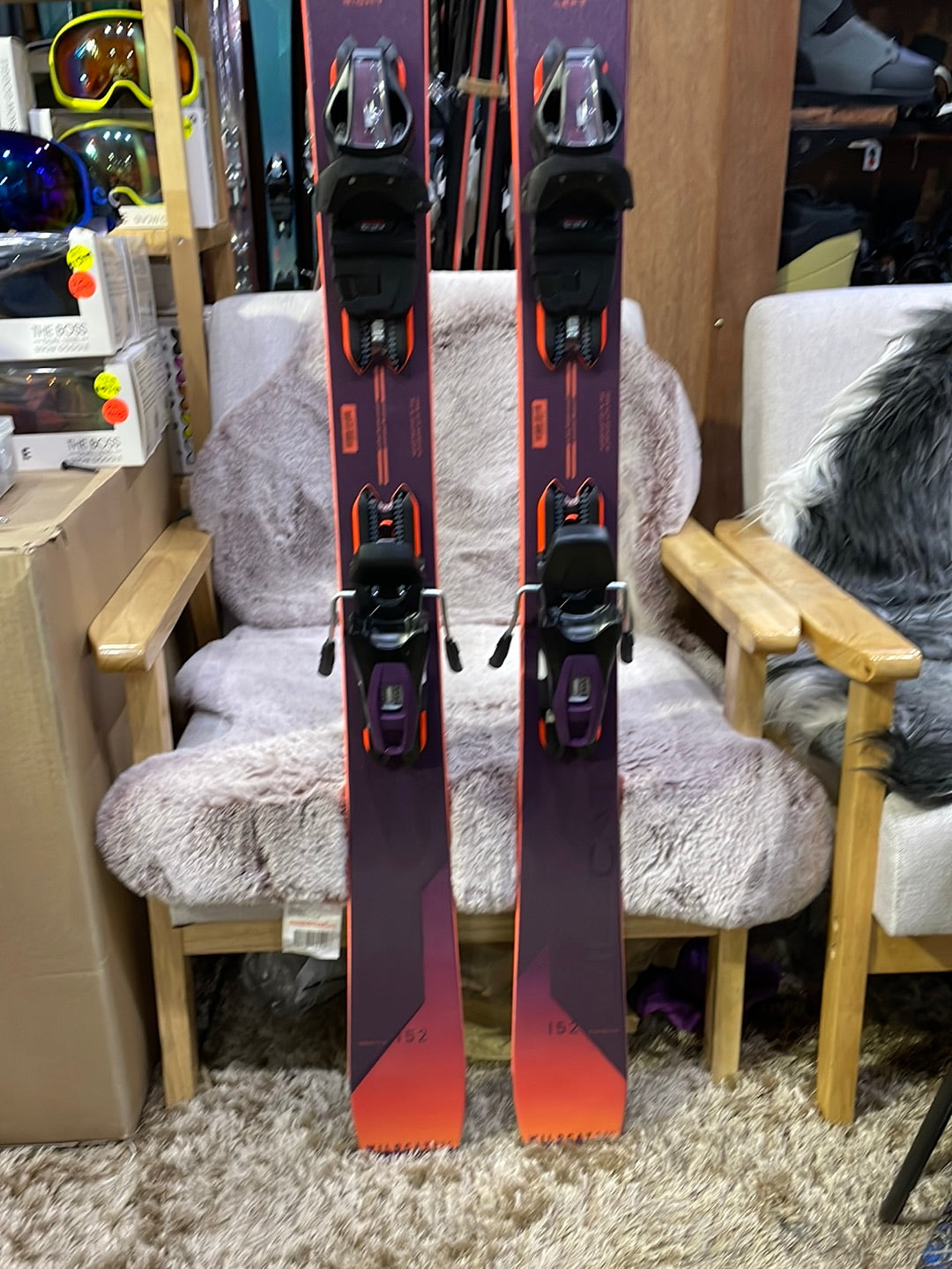 SKIS ELAN 164cm WILDCAT 82 C Skis & Bindings Bundle
