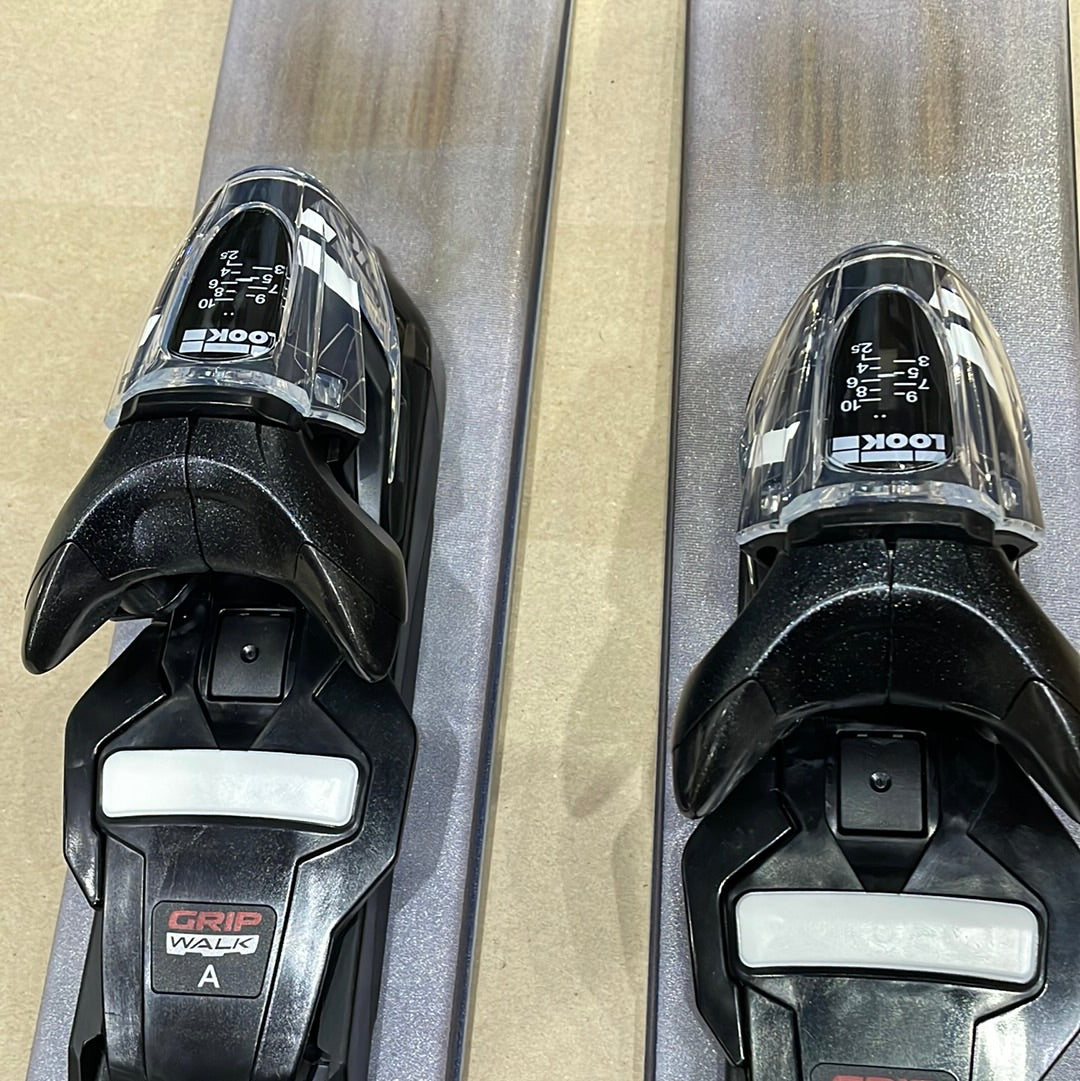 Skis ROSSIGNOL RALLYBIRD 90 Pro Skis & Bindings Bundle