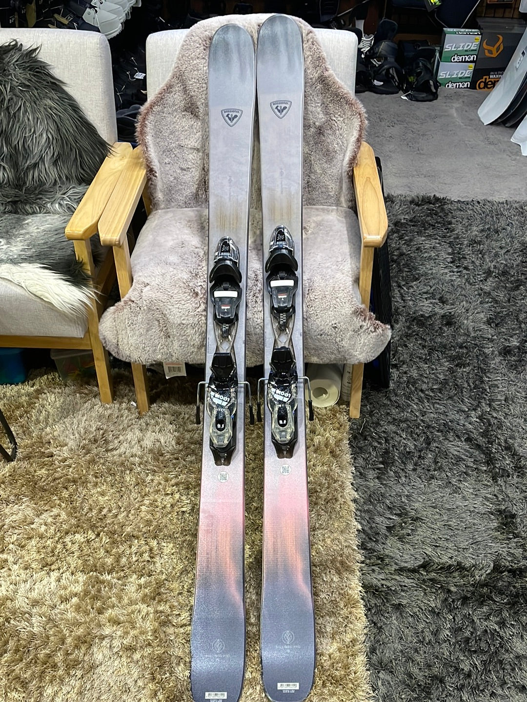 Skis ROSSIGNOL RALLYBIRD 90 Pro Skis & Bindings Bundle
