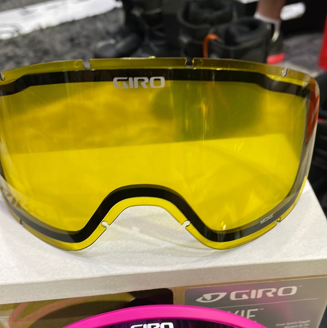 Snow Goggles MOXIE GIRO Pink Chute / Amber Pink + Yellow (2X Lenses)