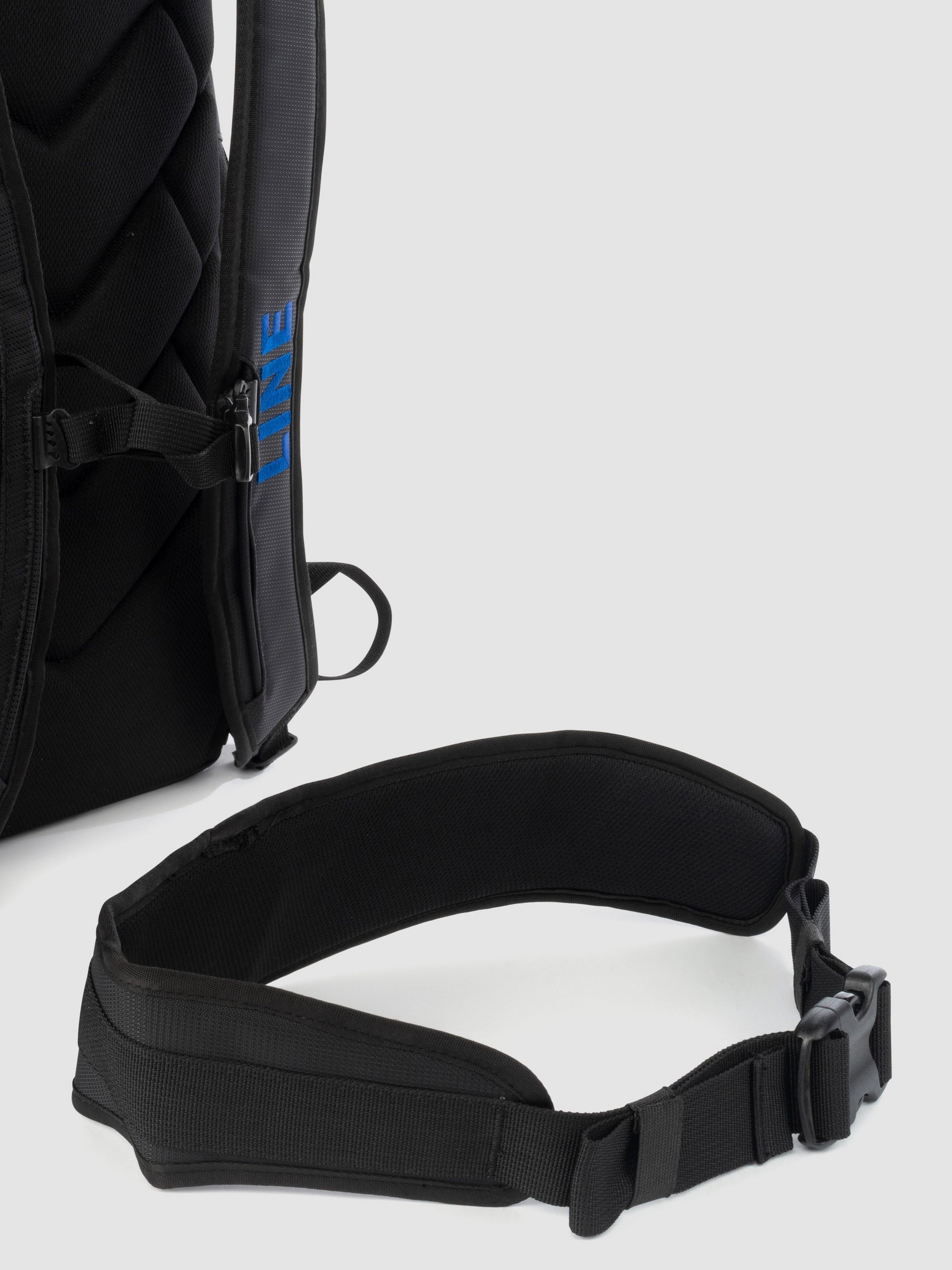 LINE REMOTE Snow Backpack 27L