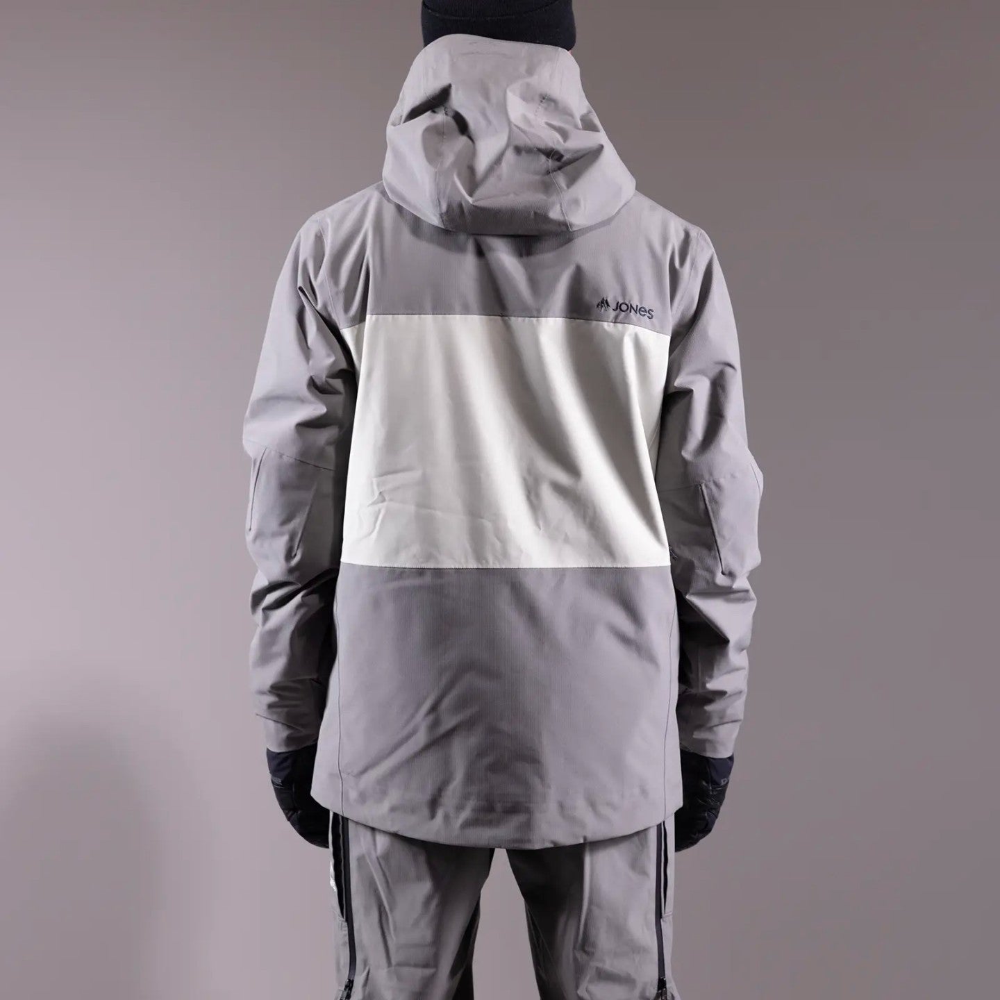 Snow Jacket JONES Mountain Surf Insulated Jacket- Mens, Smoke Grey 2025