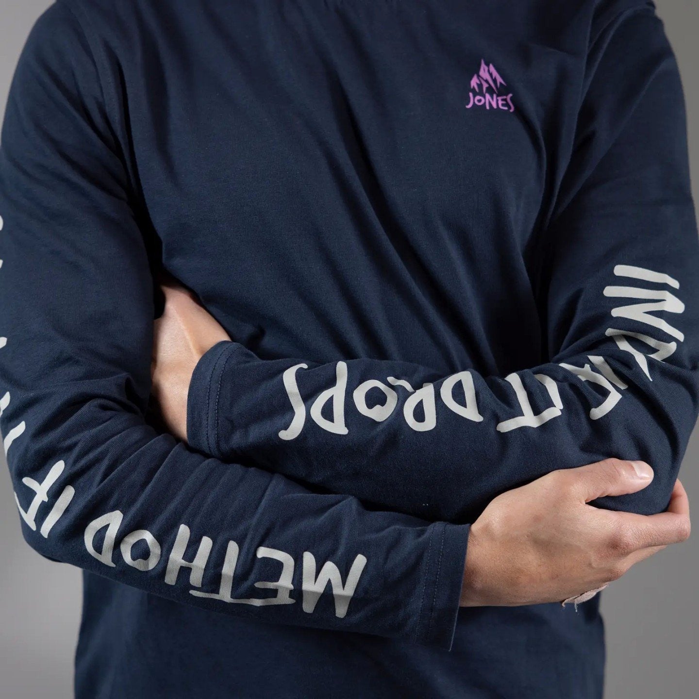 JONES Men's MTN Twin Organic Cotton Long Sleeve Tee- Stealth Black